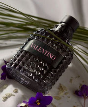Load image into Gallery viewer, valentino uomo born in roma eau de toilette for men - alwaysspecialgifts.com