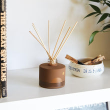Load image into Gallery viewer, dusk sunset reed diffuser 3.75oz - alwaysspecialgifts.com