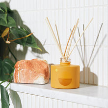 Load image into Gallery viewer, golden hour sunset reed diffuser 3.75oz - alwaysspecialgifts.com