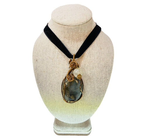 Wrapped Dragons Heart Labradorite Necklace Natural Stone
